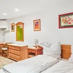 1 Bedroom Pet Friendly Apartment In Dagebuell Apartament