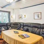 1 Bedroom Pet Friendly Apartment In Dagebuell Apartament *